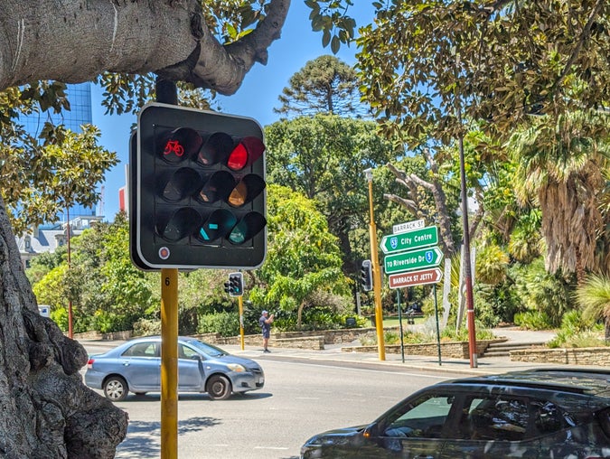 traffic lights with nine aspects: red, yellow, green, left red, left yellow, left green, bicycle red, bicycle yellow, bicycle green